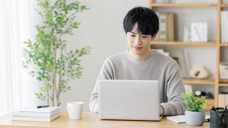 自宅で学習するイメージ